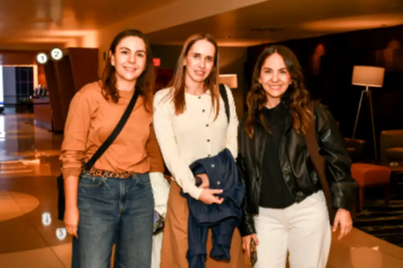 Estreno Exclusivo de 'No te olvidaré' en Guadalajara Reúne a la Élite Tapatía