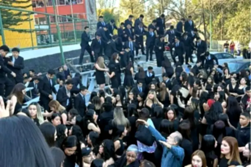 Estudiantes de la UNAM sufren grave accidente en carretera de Veracruz