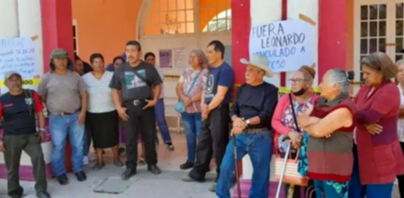 Exigen destitución de alcalde de San Marcos, Oaxaca, por presunto abuso sexual