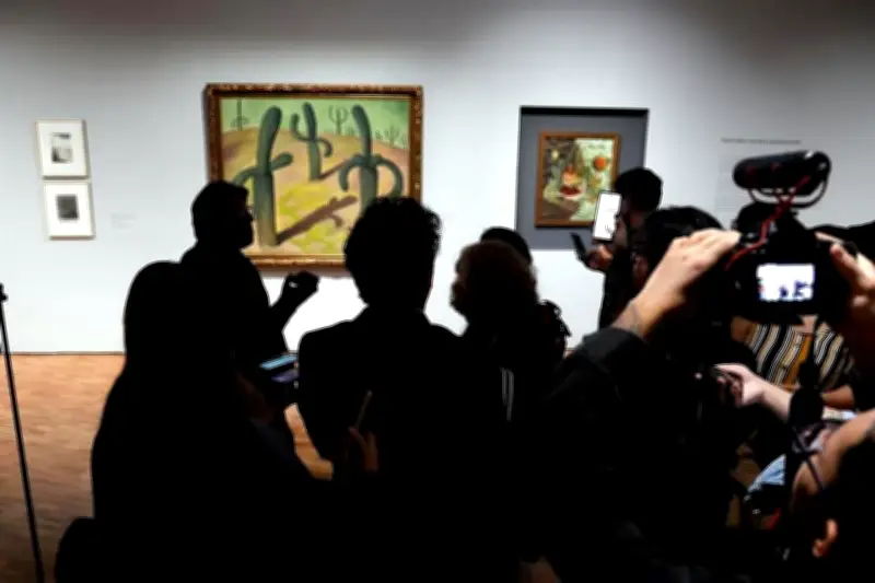 Exigen detener la salida indefinida de la Colección Gelman de México