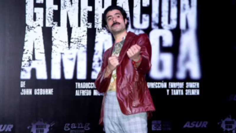 Exnovia de José Ángel Bichir revela lesiones y estado de salud tras caída