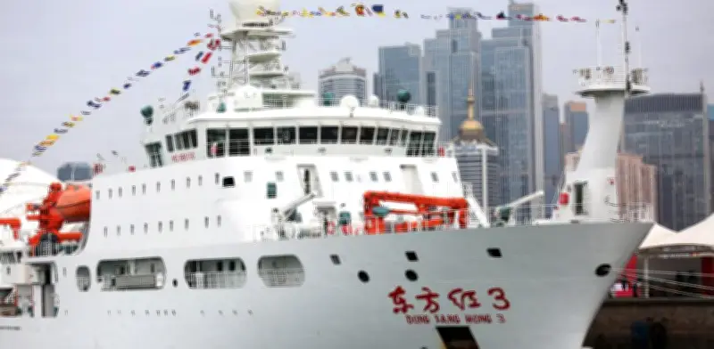 Expertos alertan sobre uso militar de investigaciones oceánicas chinas