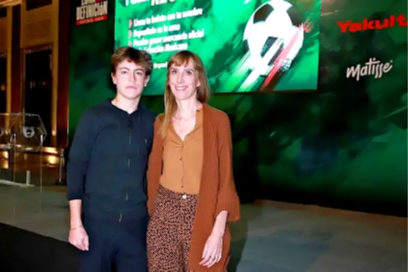 Expertos Deportivos Analizan el Panorama Actual en Charla Exclusiva de Reforma