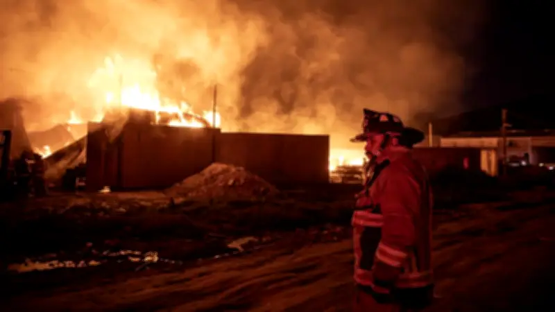 Explosión en gasera de Chalco deja un herido y moviliza a emergencias
