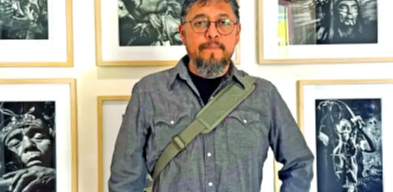 Exposición fotográfica 'Del dolor a la celebración' documenta 26 años de fe en México