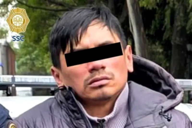 Extorsión en La Roma: Engañan a Víctima con Llanta Ponchada y Exigen Dinero