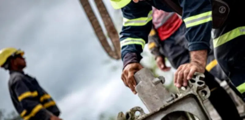 Falla eléctrica deja sin energía a dos tercios de Cuba, incluyendo La Habana