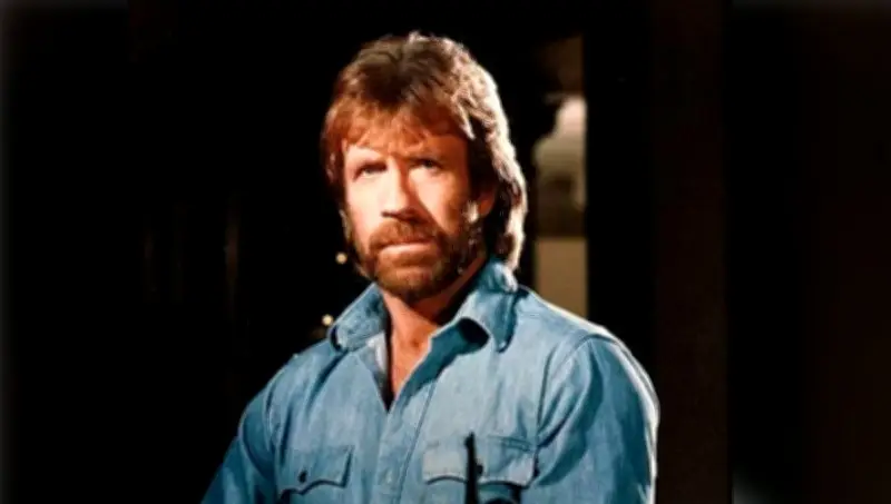 Fallece Chuck Norris a los 86 años: ¿Qué destino tendrá su fortuna millonaria?