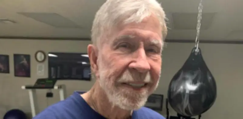 Fallece Chuck Norris a los 86 años: Un legado de acción y artes marciales en el cine