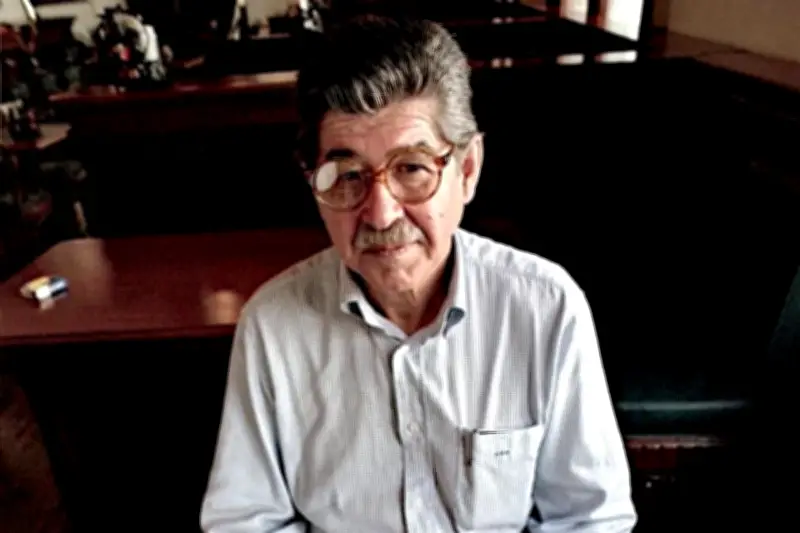 Fallece destacado escritor peruano, referente de la literatura latinoamericana