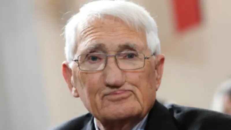Fallece Jürgen Habermas a los 96 años, filósofo alemán clave de la posguerra europea