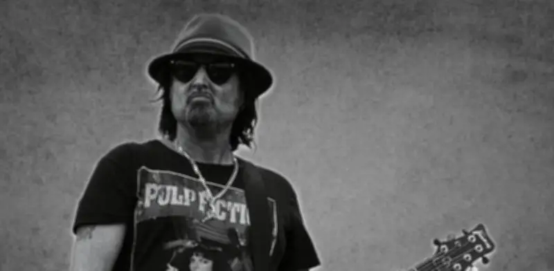 Fallece Phil Campbell, legendario guitarrista de Motörhead, a los 64 años