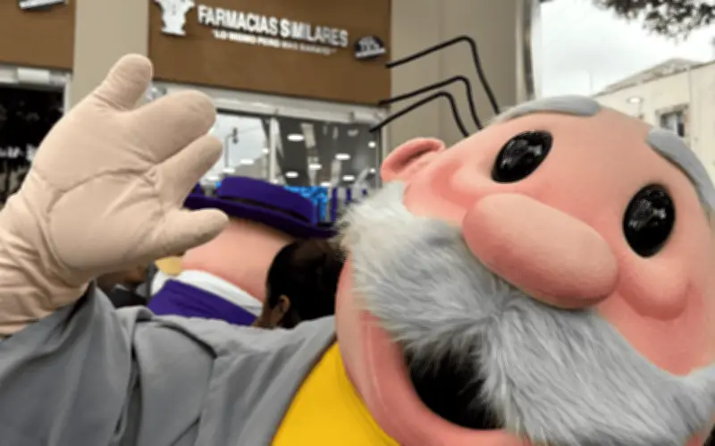 Farmacias Similares Acelera su Expansión en Colombia con Nueva Sede en Bogotá