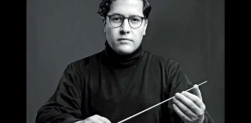 Felipe Tristán recibe Medalla de Oro Mayte Spínola en Bélgica por trayectoria internacional