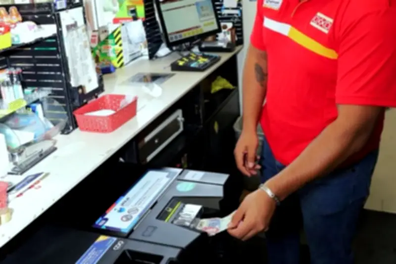 FEMSA Reduce Personal en su División Fintech Spin por Ajustes Estratégicos