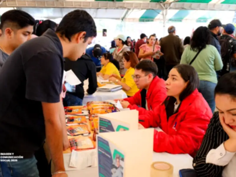 Feria del Empleo Texcoco 2026 reúne a 500 solicitantes y 50 empresas locales