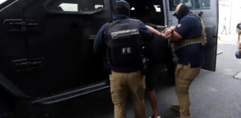 Fiscalía de Jalisco despliega nuevo operativo en Guadalajara tras violación de sellos en inmuebles