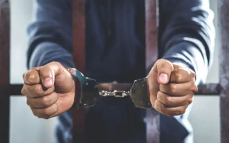 Fiscalía de Jalisco detiene a dos hombres por casos de desaparición forzada en operativos separados