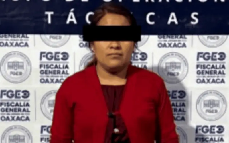 Fiscalía de Oaxaca detiene a mujer por feminicidio de profesora Ayuujk Reyna González