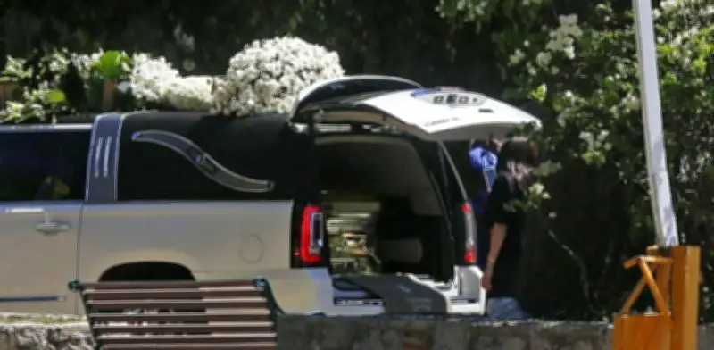 Fotógrafo italiano agredido durante funeral de 'El Mencho' en Guadalajara