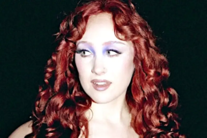 Futbolista denuncia que guardia de Roan intimidó a su hija en incidente