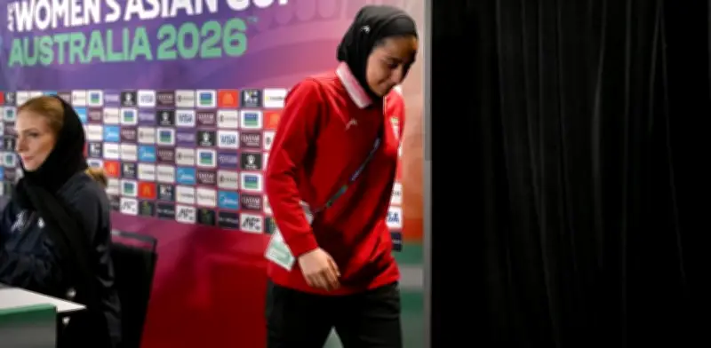Futbolista iraní llora por la guerra en plena Copa Asiática Femenil en Australia