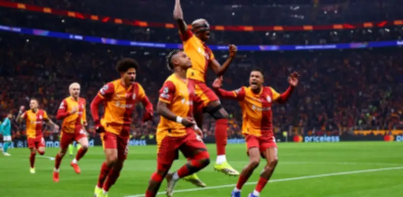 Galatasaray sorprende al Liverpool en Estambul con victoria 1-0 en Champions