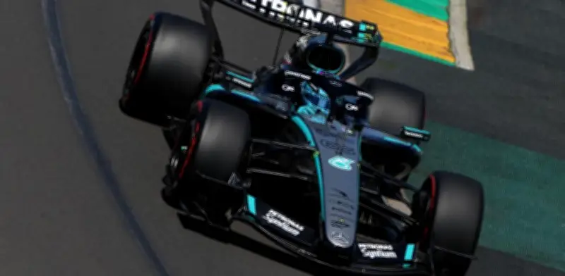 George Russell domina y conquista la 'pole' en el Gran Premio de Australia de Fórmula 1