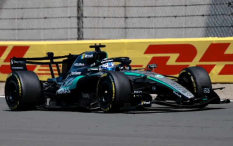 George Russell y Mercedes dominan la primera Sprint de 2026 en Shanghái