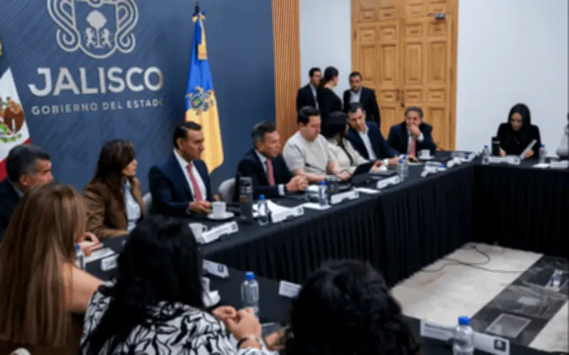 Gobernador de Jalisco avanza en planificación del Tren México-Guadalajara con municipios