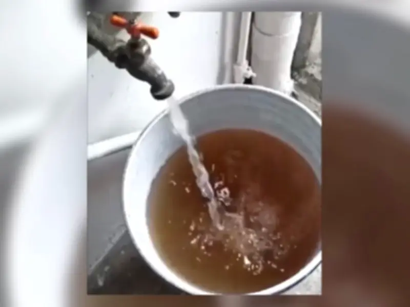 Gobernador de Jalisco denuncia tomas clandestas que contaminan agua en Guadalajara