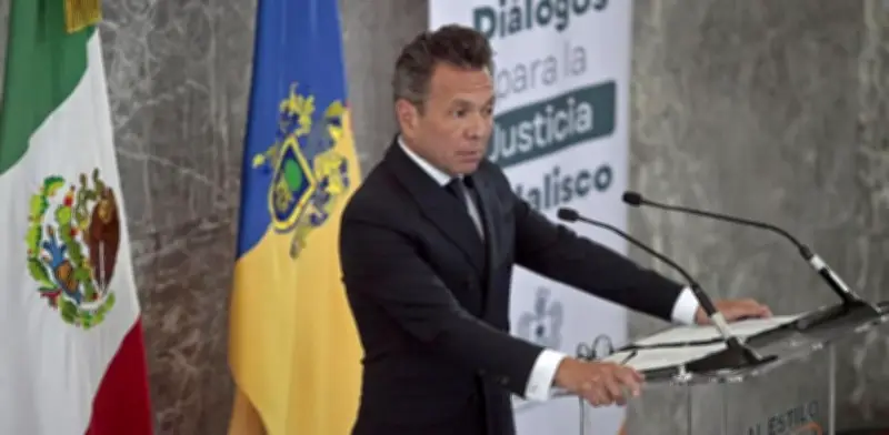 Gobernador de Jalisco fija tarifa definitiva de transporte público en 11 pesos