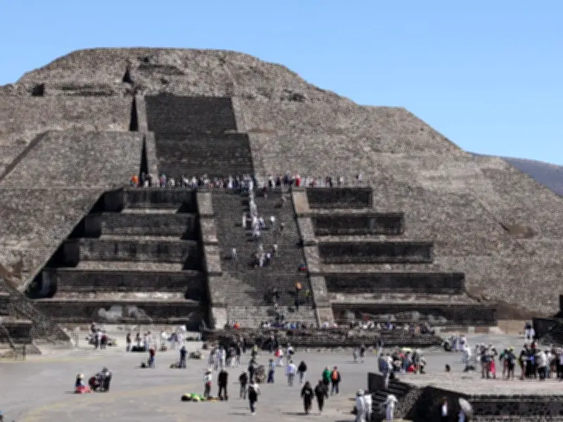 Gobierno invierte 1,500 millones en renovación de escuelas de arte y museos