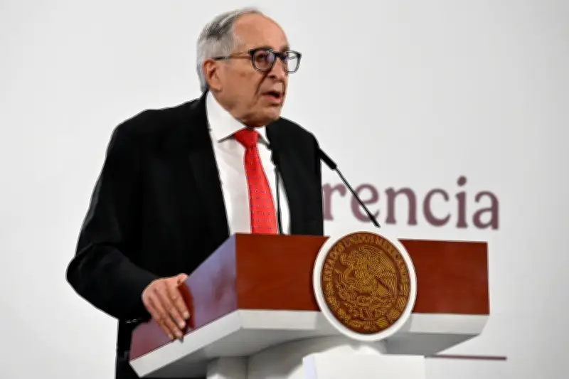 Gobierno lanza estrategia nacional para frenar la obesidad y el sobrepeso en México