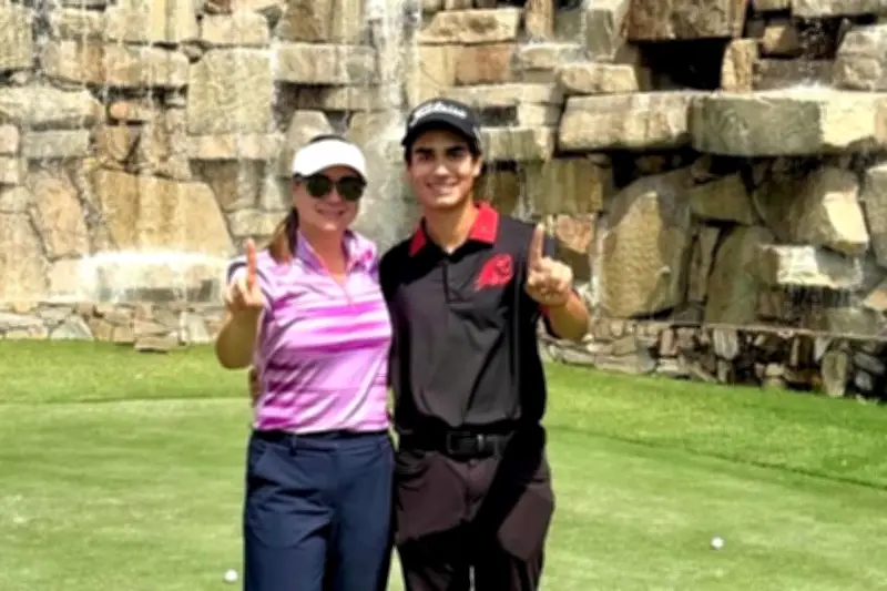 Golfistas logran un 'hole in one' en torneo nacional, un hito en el deporte