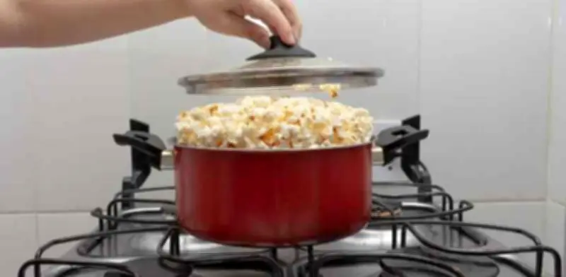 Guía Completa: Cómo Hacer Palomitas de Maíz Perfectas en Casa y Evitar que se Quemen