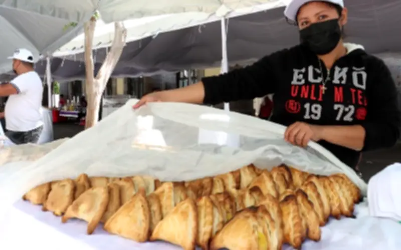 Guadalajara autoriza 258 puestos para Semana Santa: empanadas, palmas y cirios benditos