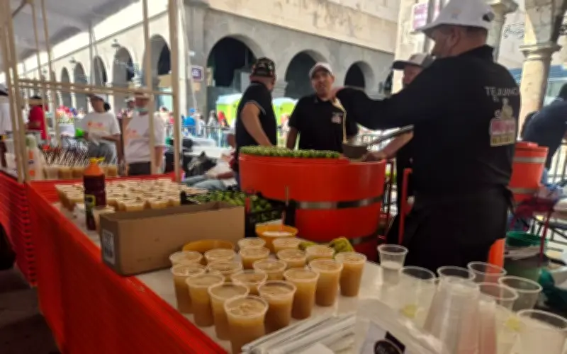 Guadalajara celebra Día Municipal del Tejuino con 25 mil vasos gratuitos en Centro Histórico
