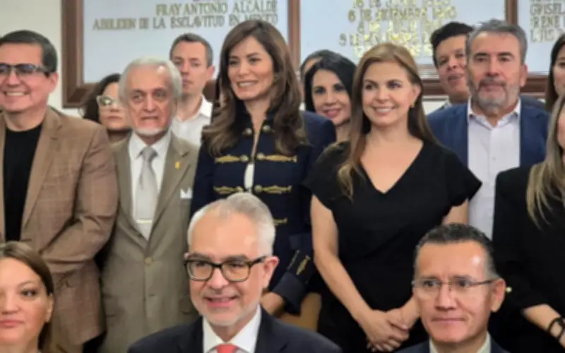 Guadalajara dona terreno a UdeG para nueva preparatoria en El Sauz