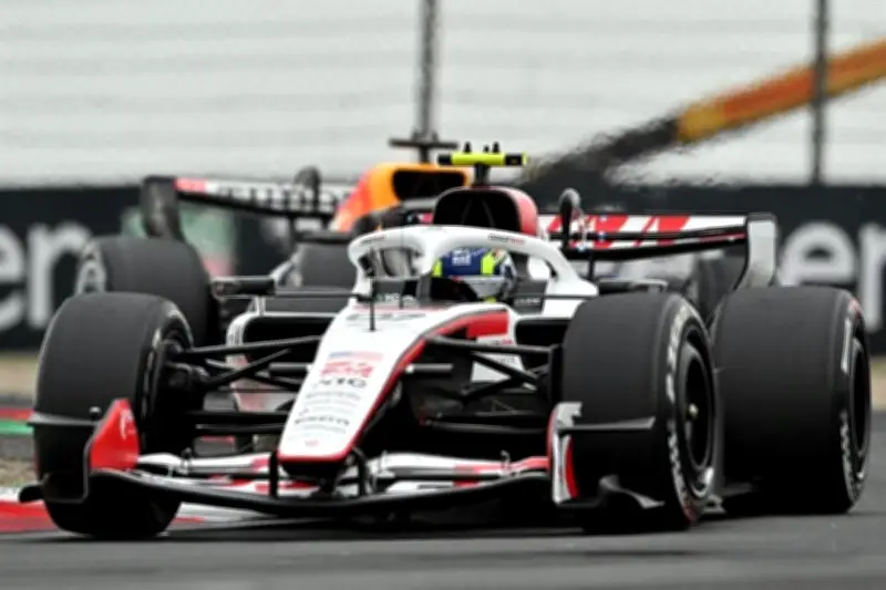 Haas F1 Contará con el Apoyo de 'Godzilla' para la Temporada 2025