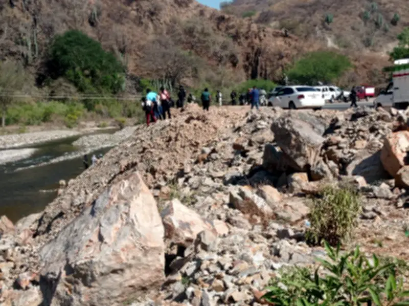 Hallan cuatro cuerpos ejecutados en carretera de la Montaña de Guerrero