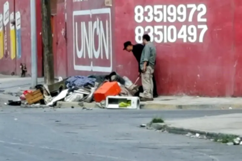 Hallan cuerpo con huellas de tortura cerca de escuela primaria en México