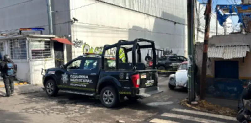 Hallan cuerpo de hombre abandonado en Naucalpan, Estado de México