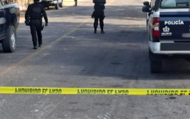 Hallan cuerpo de hombre con signos de violencia en Jardines del Bosque, Guadalajara