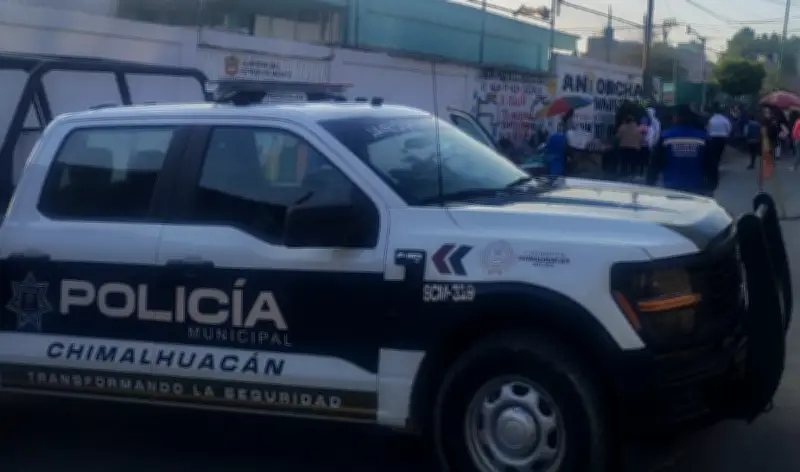 Hallan cuerpo de hombre en canal de aguas negras de Chimalhuacán; activistas alertan sobre fosas clandestinas