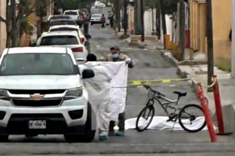 Hallan sin vida a ciclista en Salinas, autoridades investigan las causas del deceso