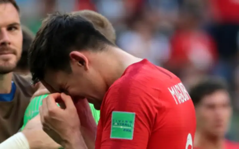 Harry Maguire del Manchester United recibe condena suspendida por incidente en Grecia