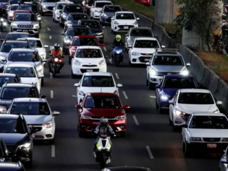 Hoy No Circula viernes 20 de marzo: restricciones, horarios y municipios afectados