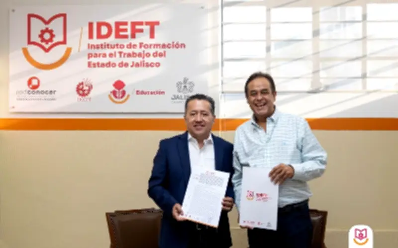 IDEFT y Alternativa Gubernamental firman alianza estratégica para ampliar capacitación certificada en Jalisco