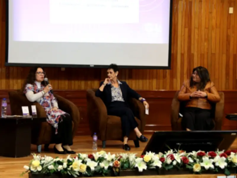IEEM imparte curso sobre alianzas femeninas y sororidad para fortalecer liderazgo político